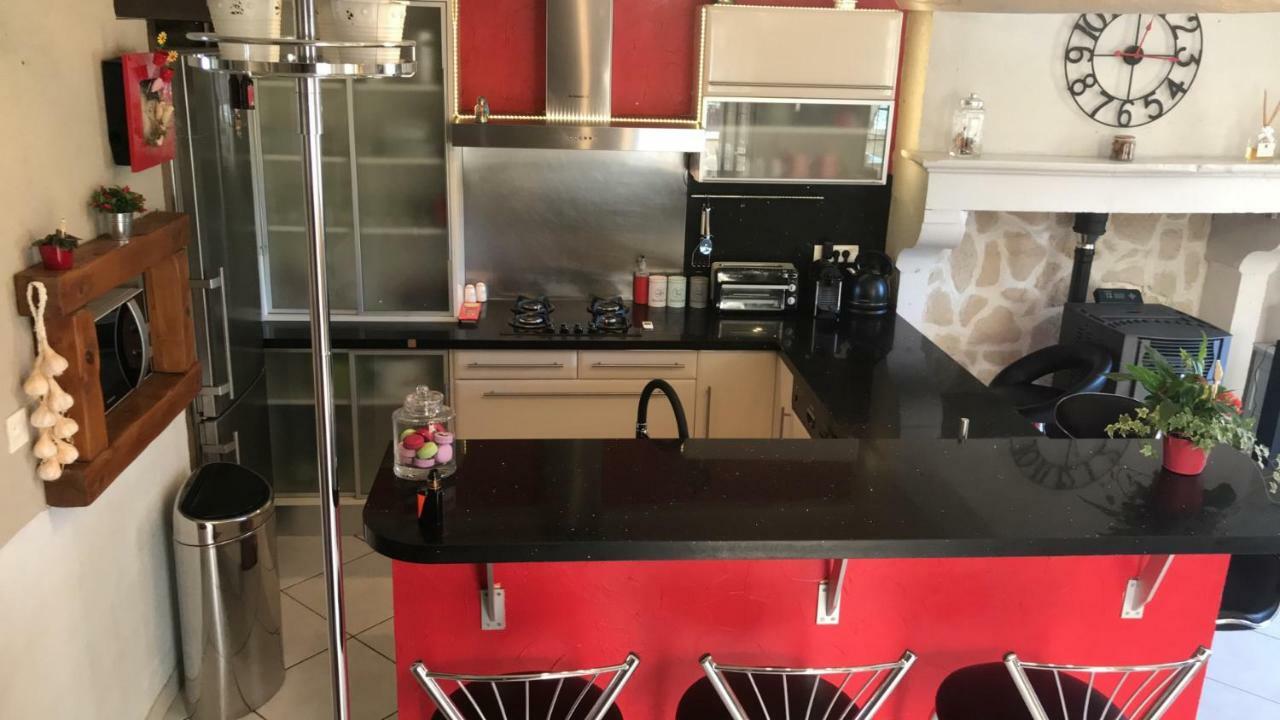 Maison D Helene Villy  Zewnętrze zdjęcie